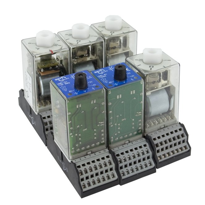 Industrial plug-in power relays