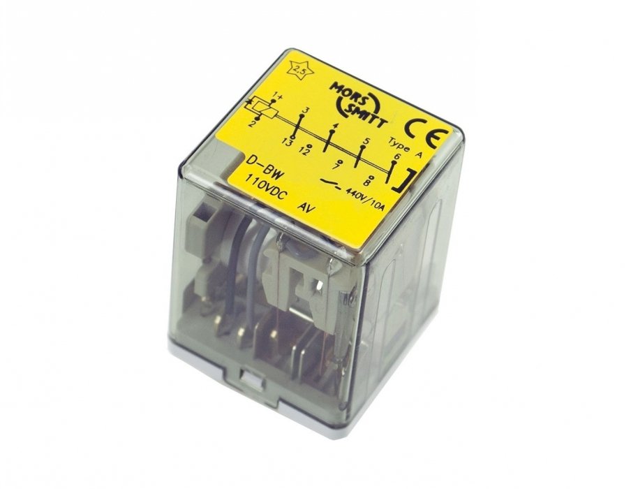 Instantaneous plug-in Auxiliary power relays