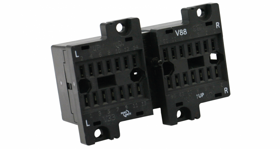 Flush & PCB mounting sockets